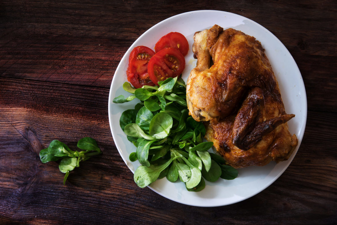 Macht ein halbes Hähnchen dick? Bauch.de