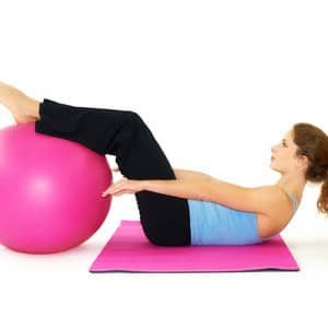 Gymnastikball Bauchmuskeln